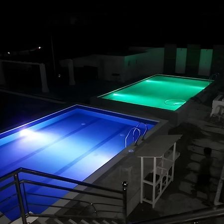 Palm Grove Saud Holiday Complex Hotel Pagudpud Exterior photo