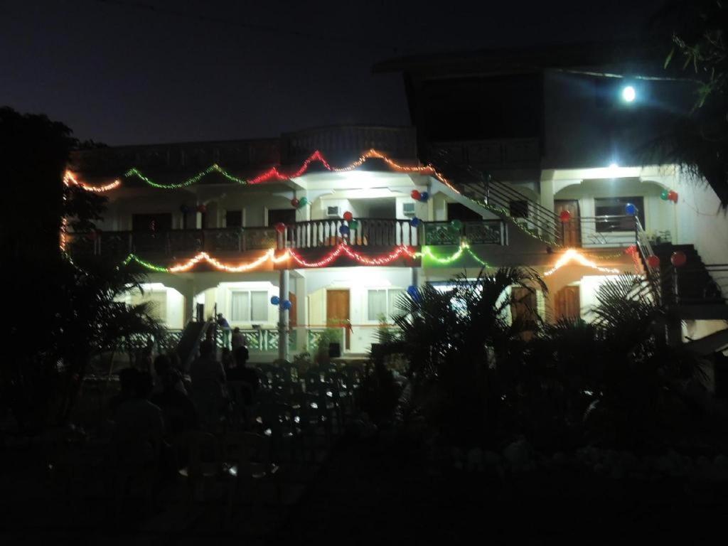 Palm Grove Saud Holiday Complex Hotel Pagudpud Exterior photo