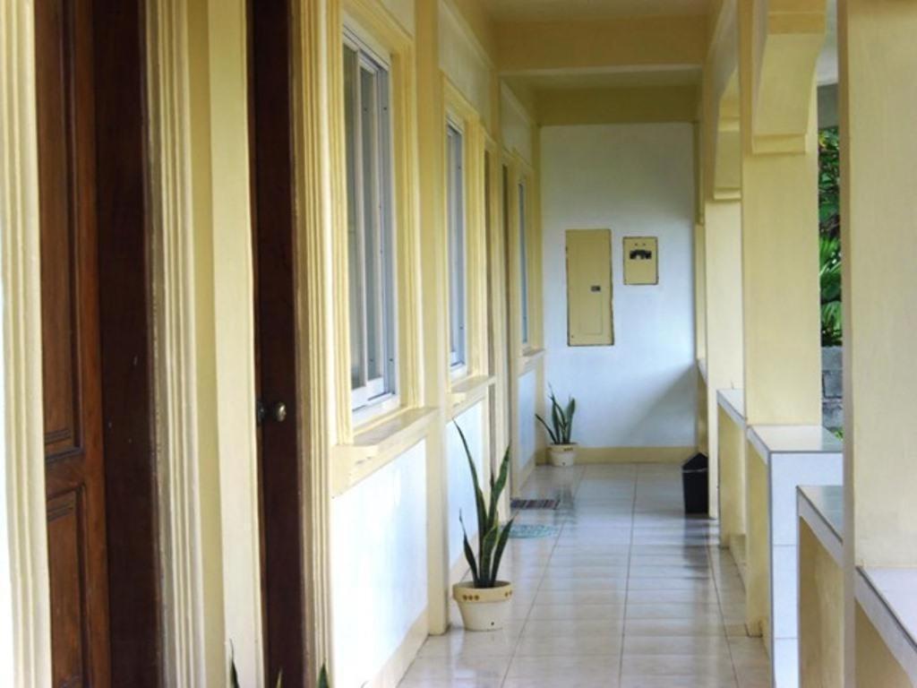Palm Grove Saud Holiday Complex Hotel Pagudpud Exterior photo