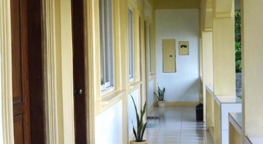Palm Grove Saud Holiday Complex Hotel Pagudpud Exterior photo
