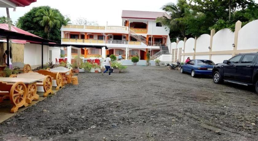 Palm Grove Saud Holiday Complex Hotel Pagudpud Exterior photo